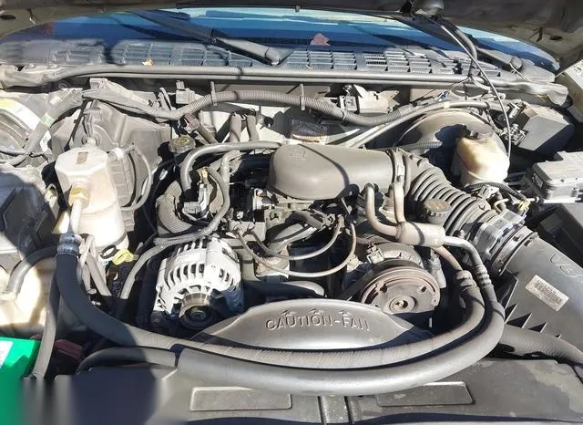 1GCDT13W82K167163 2002 2002 Chevrolet S10- LS 10