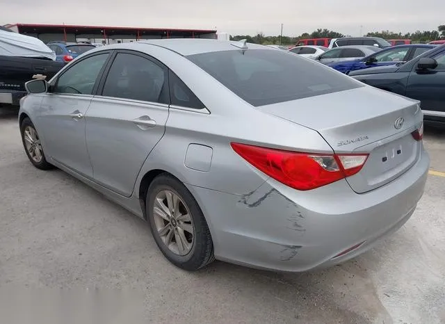 5NPEB4AC7CH389470 2012 2012 Hyundai Sonata- Gls 3