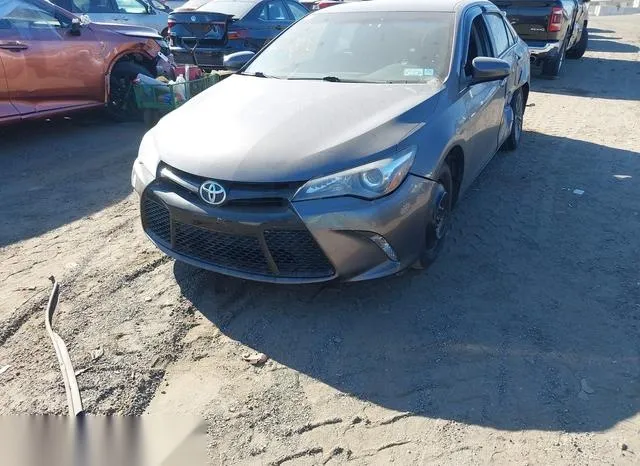 4T1BF1FK0HU767580 2017 2017 Toyota Camry- SE 2