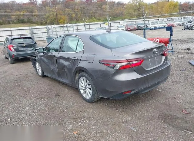 4T1R11BK7MU039395 2021 2021 Toyota Camry- Le Awd 3