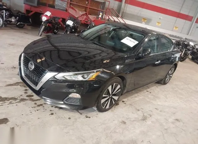 1N4BL4DV4MN337945 2021 2021 Nissan Altima- Sv Fwd 2