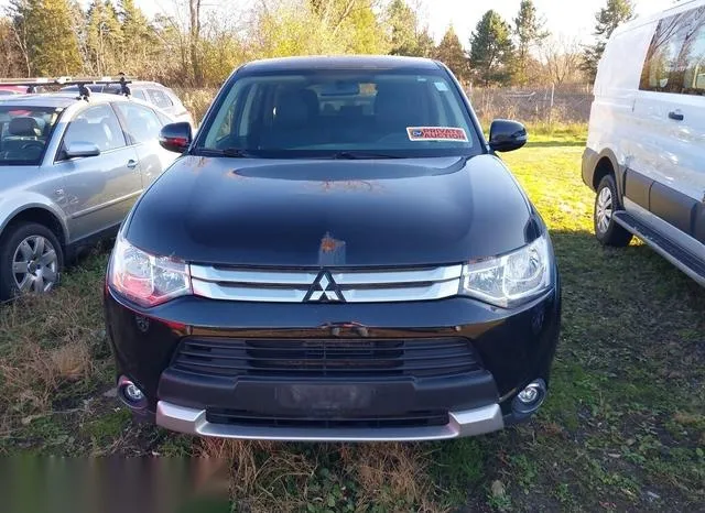 JA4AZ3A38FZ013033 2015 2015 Mitsubishi Outlander- SE 6