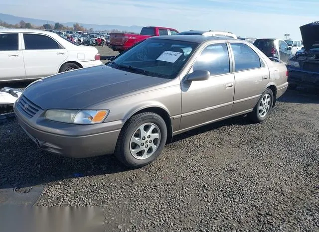 4T1BF28K5XU930709 1999 1999 Toyota Camry- Le V6 2