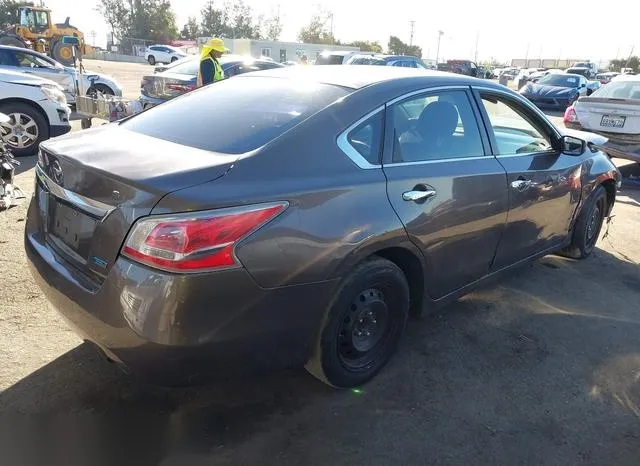 1N4AL3AP1EC902676 2014 2014 Nissan Altima- 2-5 S 4