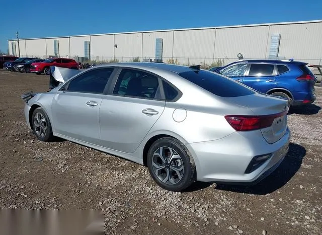 3KPF24AD2KE008429 2019 2019 KIA Forte- Lxs 3