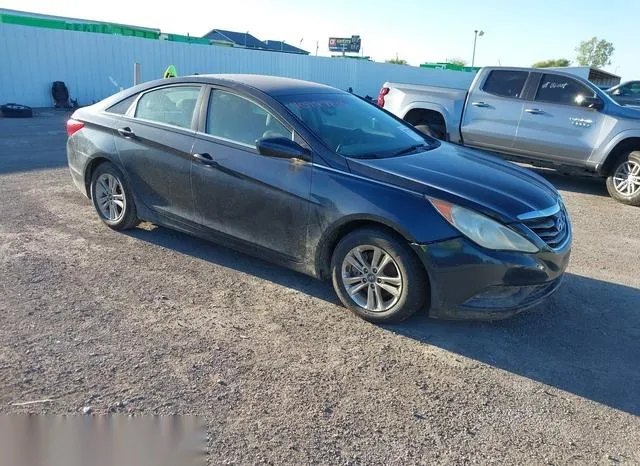 5NPEB4AC4CH490773 2012 2012 Hyundai Sonata- Gls 1