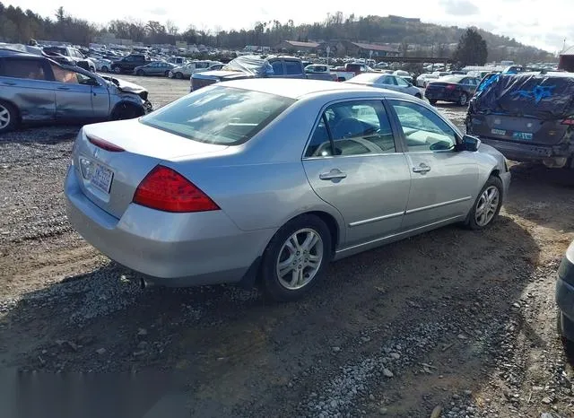 1HGCM56797A200481 2007 2007 Honda Accord- 2-4 EX 4