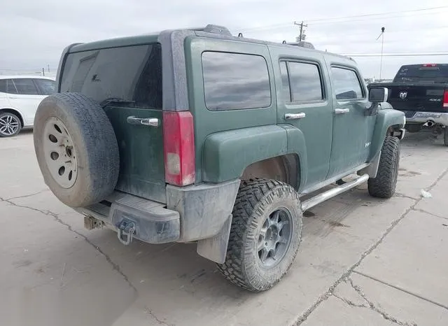 5GTDN136368100332 2006 2006 Hummer H3- SUV 4