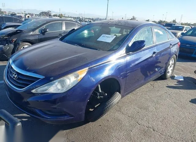 5NPEB4ACXCH373201 2012 2012 Hyundai Sonata- Gls 2