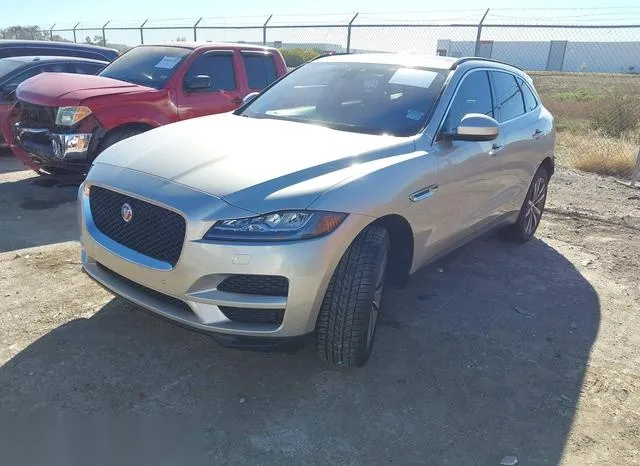 SADCK2BV8HA886039 2017 2017 Jaguar F-Pace- 35T Prestige 2