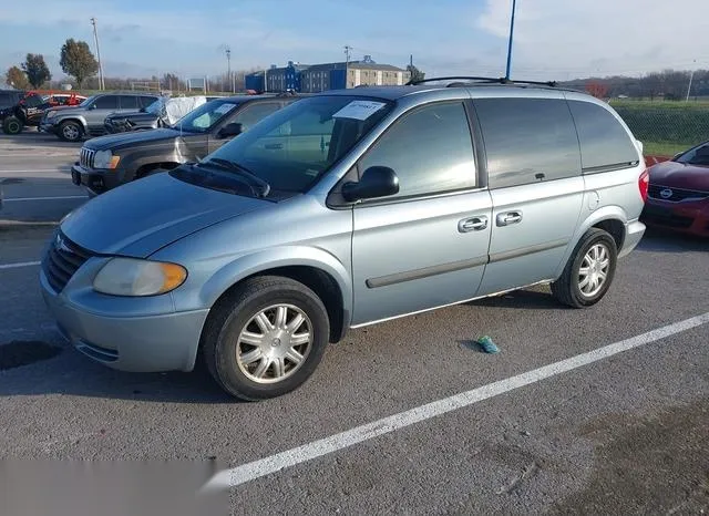 1C4GP45R15B385802 2005 2005 Chrysler Town and Country 2