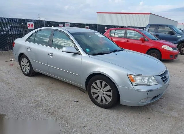 5NPEU4AF5AH638818 2010 2010 Hyundai Sonata- Limited V6 1