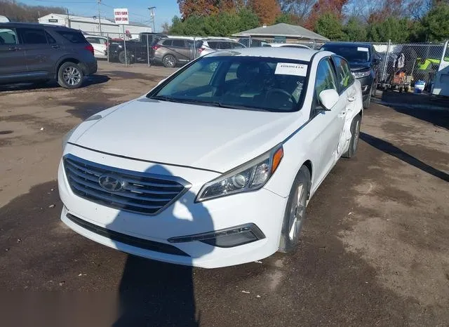 5NPE24AF3FH234168 2015 2015 Hyundai Sonata- SE 2