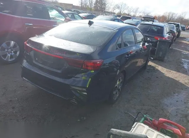 3KPF24AD1ME382548 2021 2021 KIA Forte- Lxs 4