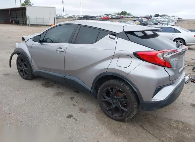 NMTKHMBX1JR025599 2018 2018 Toyota C-HR- Xle 3