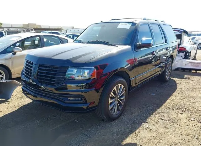 5LMJJ2JTXFEJ13738 2015 2015 Lincoln Navigator 2