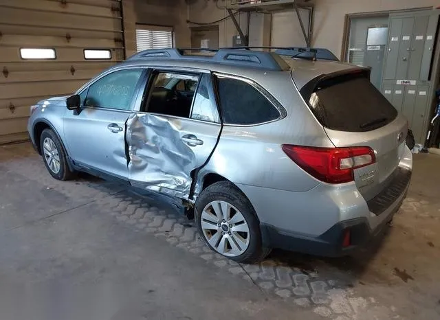 4S4BSACC0J3258075 2018 2018 Subaru Outback- 2-5I Premium 3