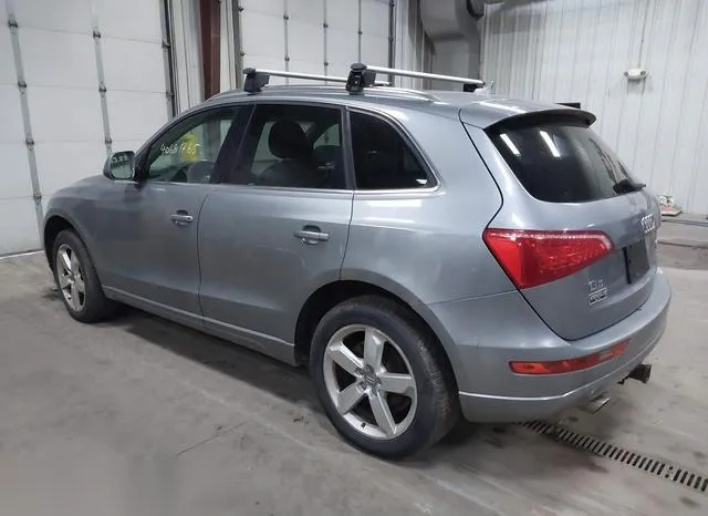 WA1LKAFP7AA095051 2010 2010 Audi Q5- 3-2 Premium 3