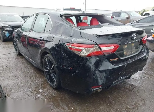 4T1B61HK1KU758164 2019 2019 Toyota Camry- Xse 3