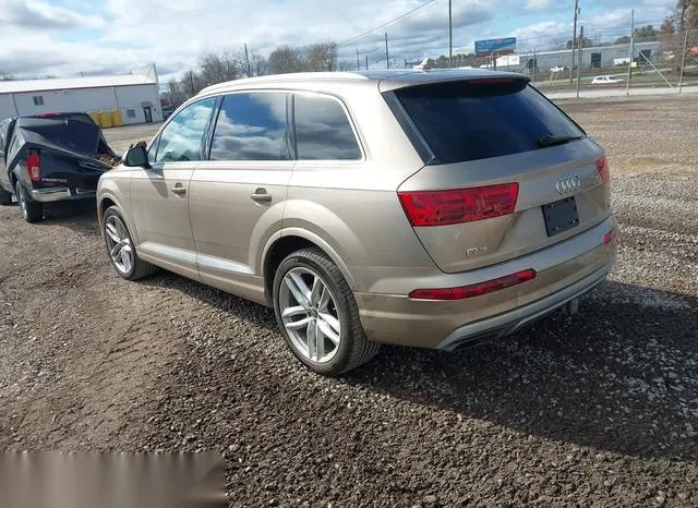 WA1VAAF74JD049378 2018 2018 Audi Q7- 3-0T Premium 3