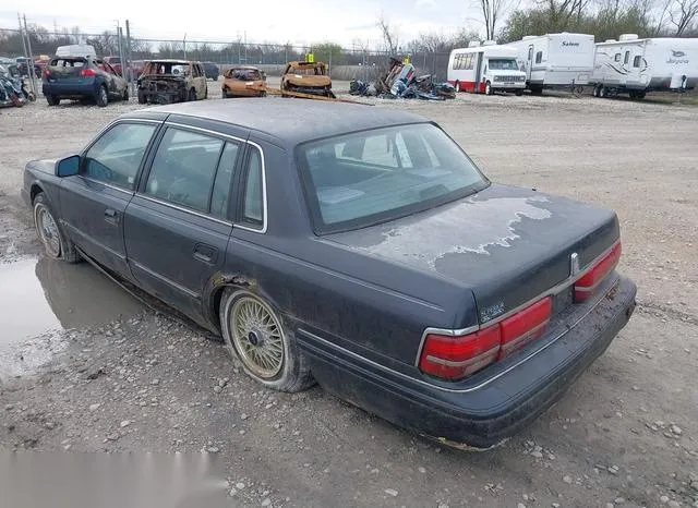 1LNLM9744RY602912 1994 1994 Lincoln Continental- Executive 3