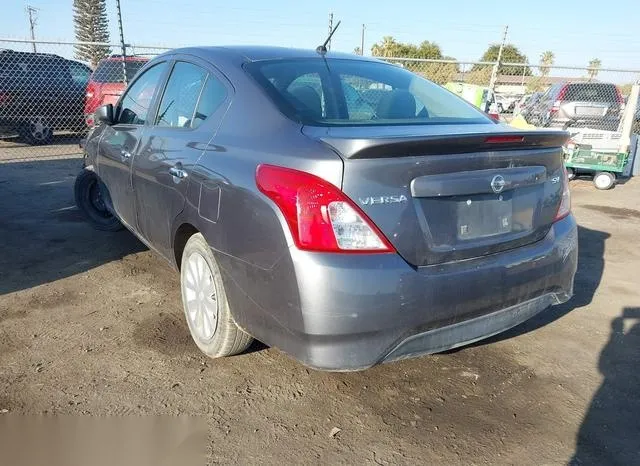 3N1CN7AP1KL881089 2019 2019 Nissan Versa- 1-6 SV 3