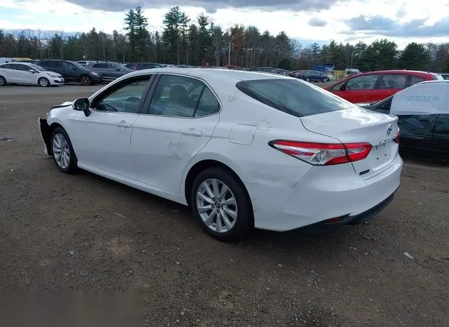 4T1B11HK2JU113522 2018 2018 Toyota Camry- LE 3