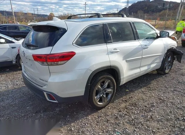 5TDDZRFH8JS875690 2018 2018 Toyota Highlander- Limited Plat 4