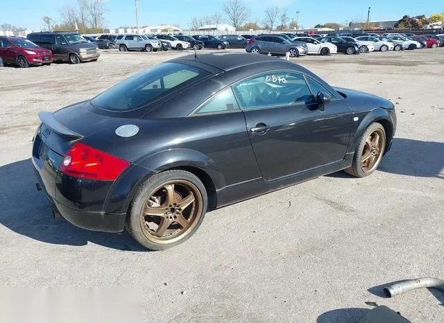 TRUWT28N511014796 2001 2001 Audi TT 4