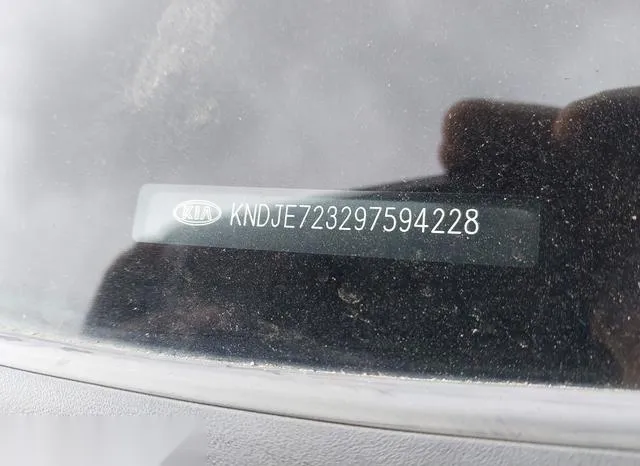 KNDJE723297594228 2009 2009 KIA Sportage- Lx V6 9