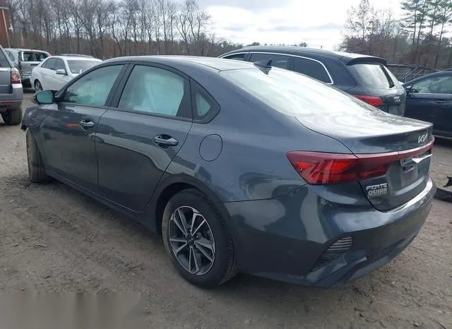 3KPF24AD0PE694185 2023 2023 KIA Forte- Lxs 3