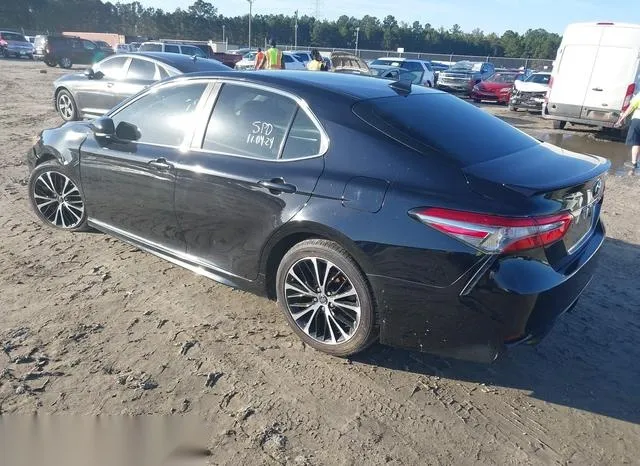 4T1B11HK7JU015439 2018 2018 Toyota Camry- SE 3