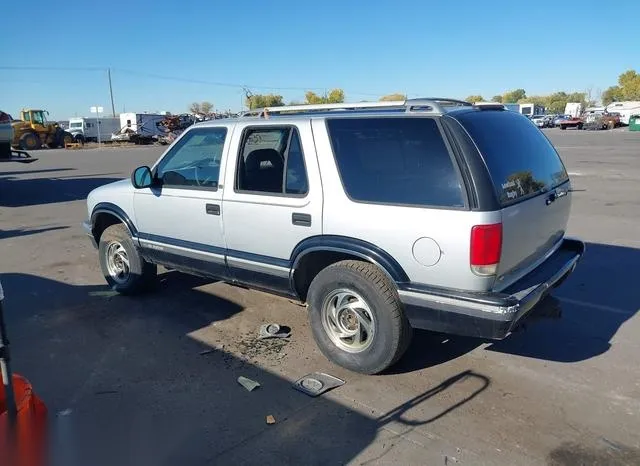 1GNDT13W6T2136535 1996 1996 Chevrolet Blazer 3