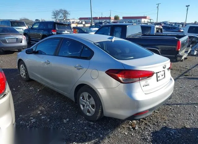 3KPFK4A75JE170368 2018 2018 KIA Forte- LX 3