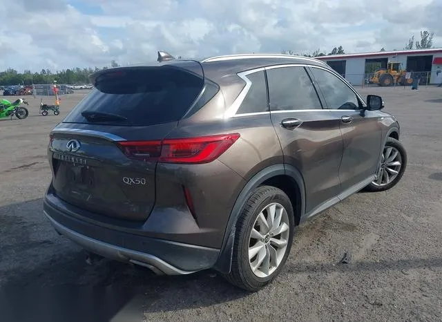 3PCAJ5M1XKF106350 2019 2019 Infiniti QX50- Essential 4