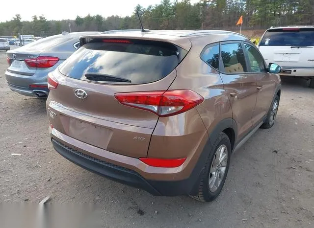 KM8J3CA46HU385658 2017 2017 Hyundai Tucson- SE 4