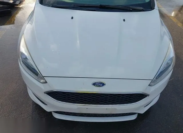 1FADP3K29FL380594 2015 2015 Ford Focus- SE 6