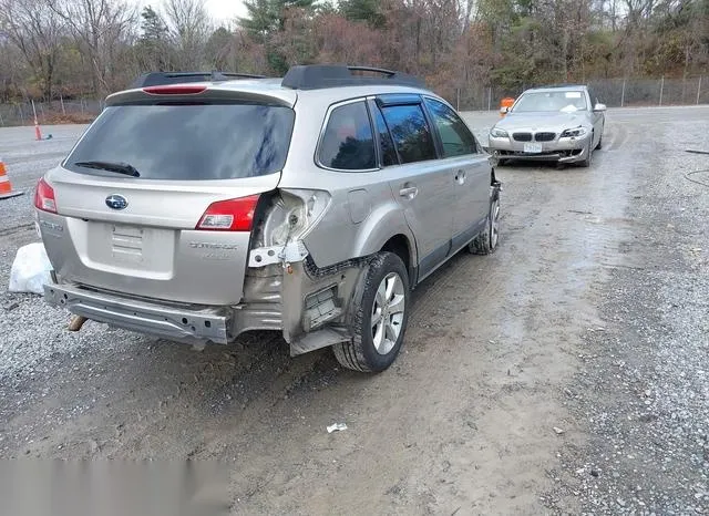 4S4BRBLC4E3292852 2014 2014 Subaru Outback- 2-5I Limited 4