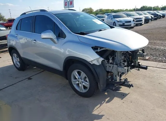 KL7CJLSB7KB811020 2019 2019 Chevrolet Trax- LT 1