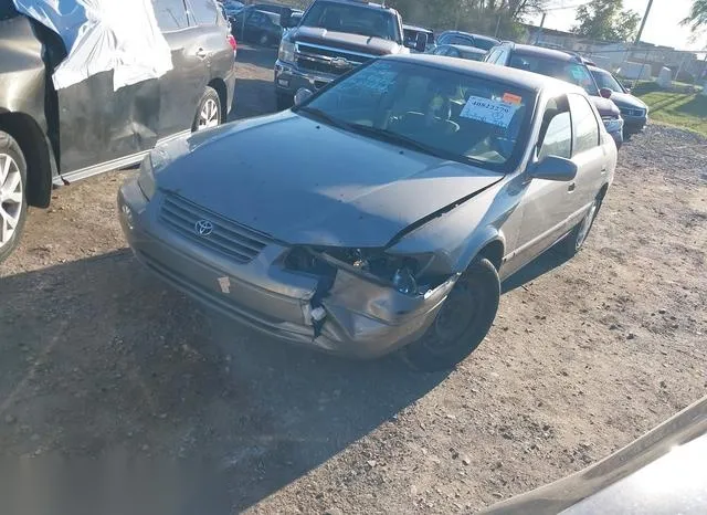 4T1BF22K3WU072647 1998 1998 Toyota Camry- Le V6 2