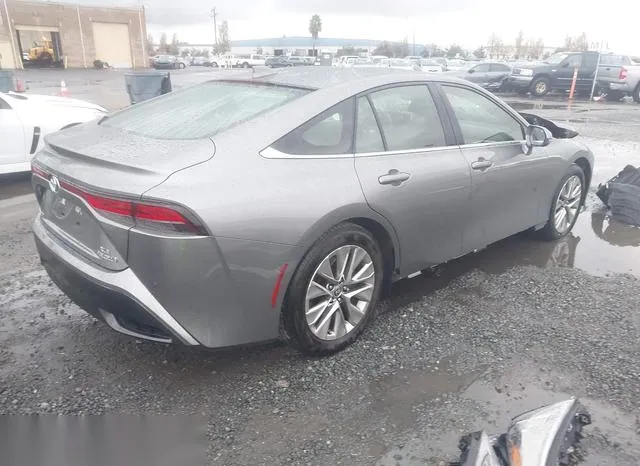 JTDAAAAA0NA004159 2022 2022 Toyota Mirai- Xle 4