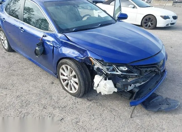 4T1B11HK0JU637848 2018 2018 Toyota Camry- LE 6