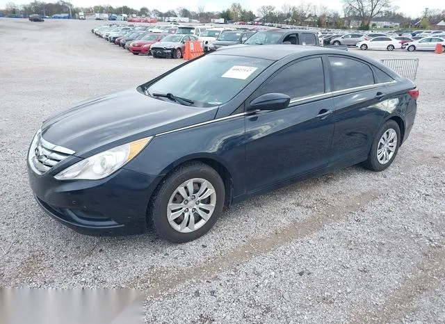 5NPEB4AC0BH220079 2011 2011 Hyundai Sonata- Gls 2