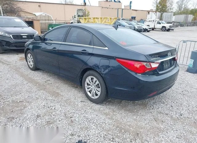 5NPEB4AC0BH220079 2011 2011 Hyundai Sonata- Gls 3