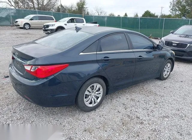 5NPEB4AC0BH220079 2011 2011 Hyundai Sonata- Gls 4