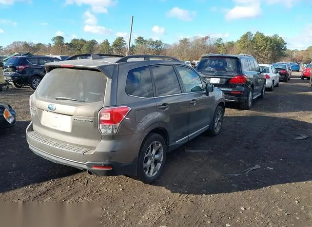 JF2SJAWC6JH440886 2018 2018 Subaru Forester- 2-5I Touring 4