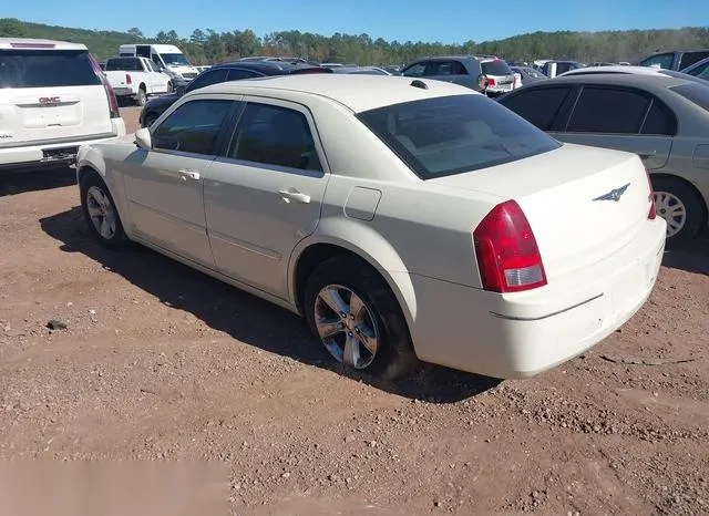 2C3JA53GX5H685283 2005 2005 Chrysler 300- Touring 3