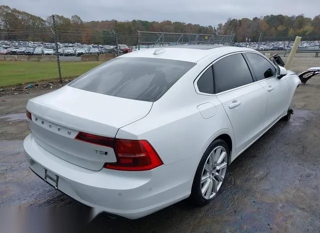 LVY982MK3JP018548 2018 2018 Volvo S90- T5 Momentum 4