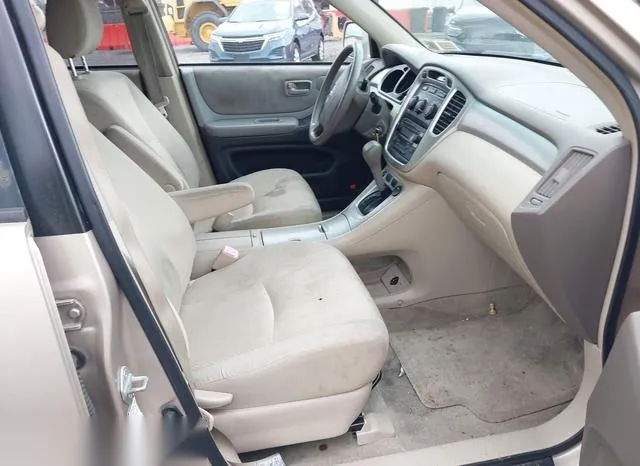 JTEEP21A850103626 2005 2005 Toyota Highlander- V6 5