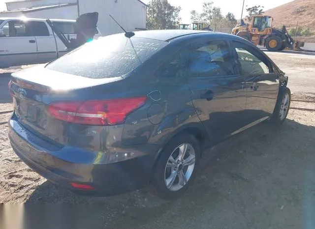 1FADP3E21HL319366 2017 2017 Ford Focus- S 4